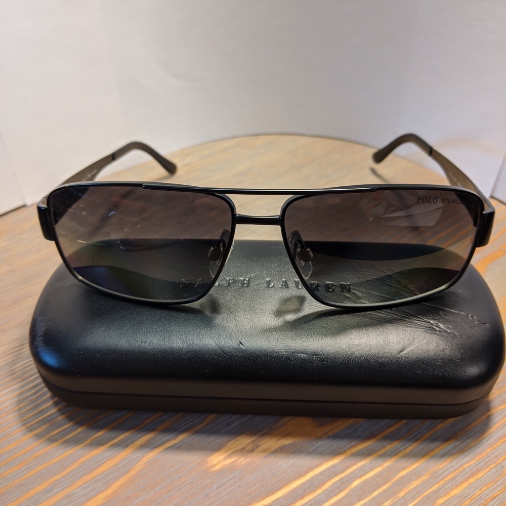 Polo Ralph Lauren Black aviator style sunglasses